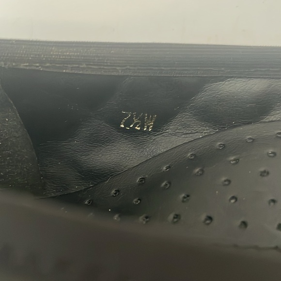 Van Eli Black Leather Quilted Ballet Flats size 7.5W Slip on Cap Toe - Picture 11 of 11